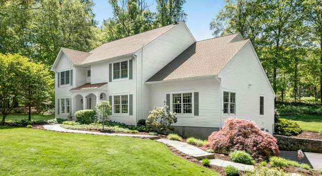 Photo of 12 Rob Rider Rd, Redding, CT 06896