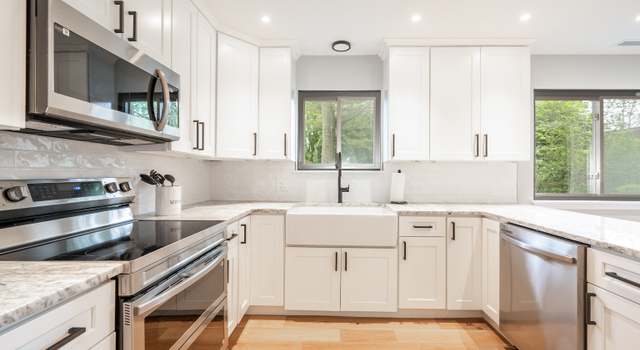 Photo of 760 Heritage Vlg Unit A, Southbury, CT 06488