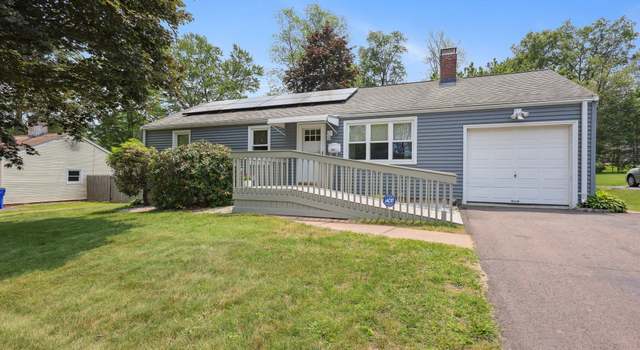 Photo of 803 Nott St, Wethersfield, CT 06109