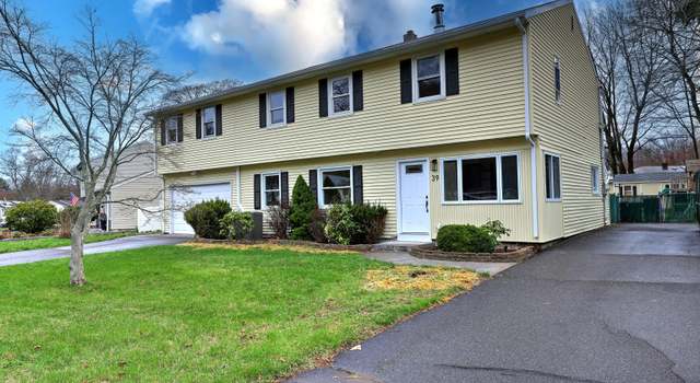 Photo of 39 Hellstrom Rd, East Haven, CT 06512