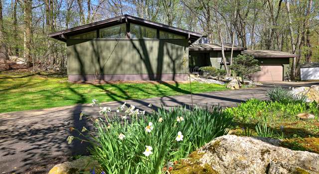 Photo of 145 Guinea Rd, Stamford, CT 06903