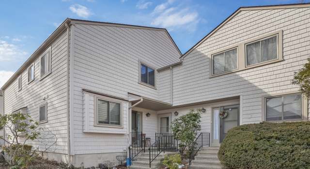 Photo of 111 Fiddler Green Rd Unit B, Stratford, CT 06614