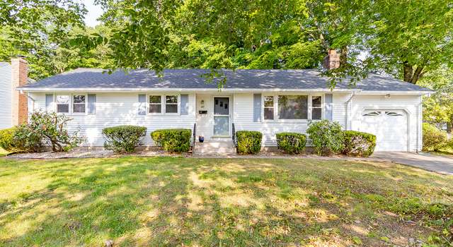 Photo of 123 Jeffrey Ln, Newington, CT 06111