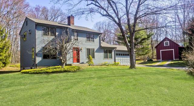 Photo of 6 Partridge Mdw, Granby, CT 06035
