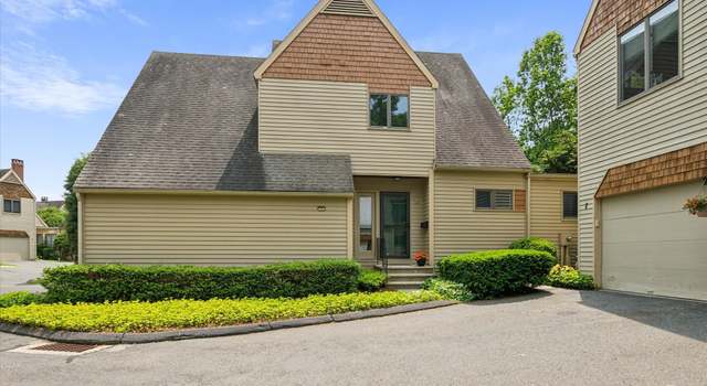 Photo of 8 Cottonwood Ct #8, Granby, CT 06035