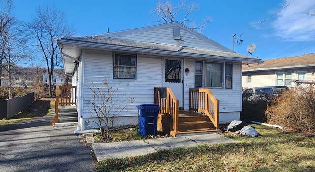 Photo of 81 Homeside Ave, West Haven, CT 06516