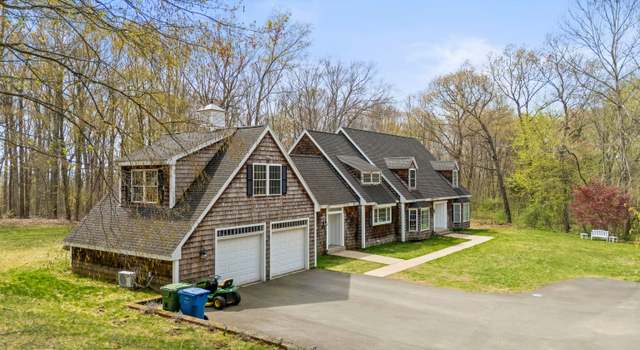Photo of 74 High St, Portland, CT 06480