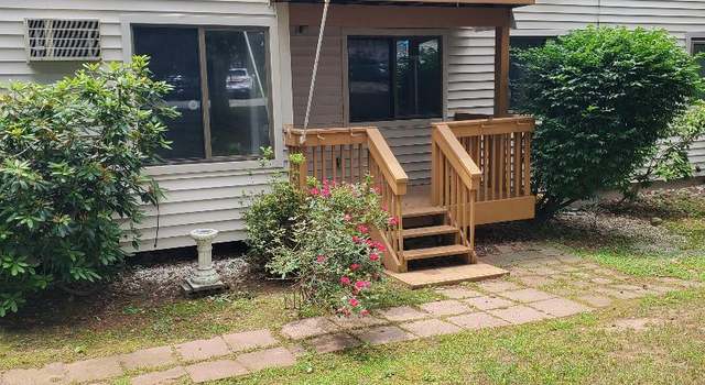 Photo of 74 Woodland Dr #74, Cromwell, CT 06416