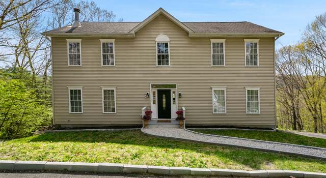 Photo of 9 Cypress St, New Fairfield, CT 06812
