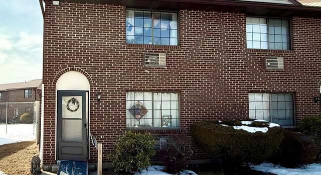 Photo of 100 Mark Ln Unit F1, Waterbury, CT 06704