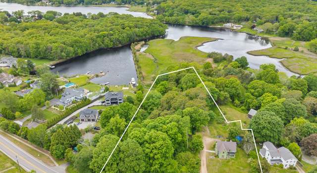 Photo of 187 Whitehall Ave, Stonington, CT 06355
