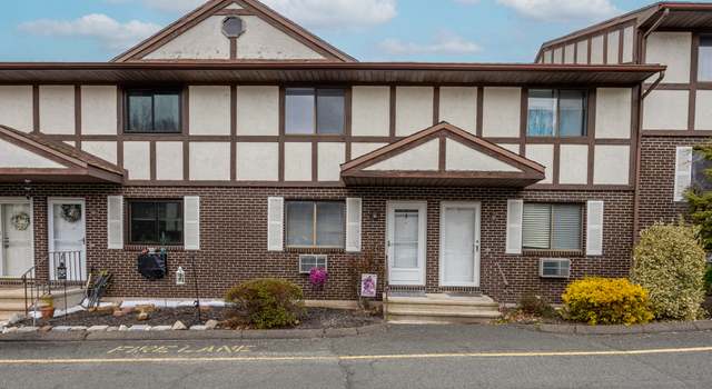 Photo of 260 Scott Rd Apt 10, Waterbury, CT 06705
