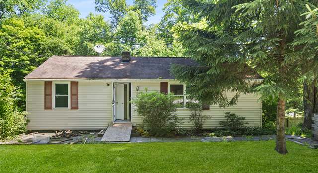 Photo of 10 Eastview Dr, New Milford, CT 06776