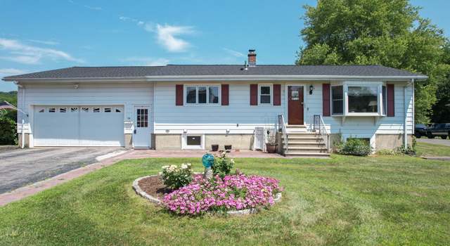 Photo of 73 Starlet Ln, Waterbury, CT 06704