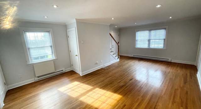 Photo of 125 Lawn Ave Unit A1, Stamford, CT 06902