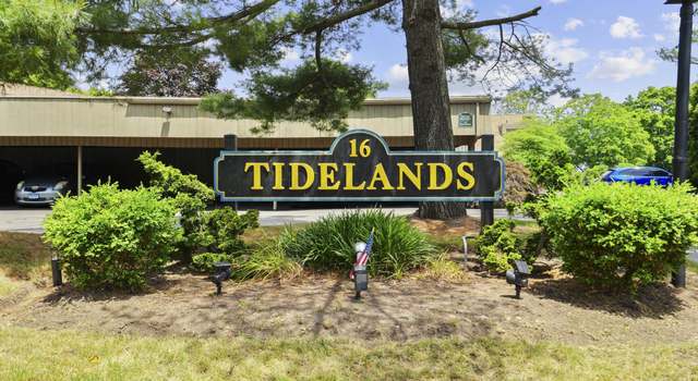 Photo of 16 Pine Orchard Rd Apt 18, Branford, CT 06405