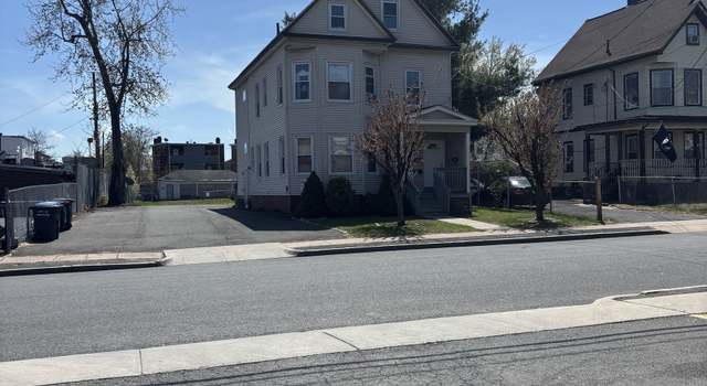 Photo of 15 Bushnell St, Hartford, CT 06114