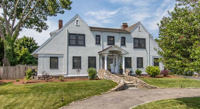 Photo of 75 Sea Beach Dr, Stamford, CT 06902