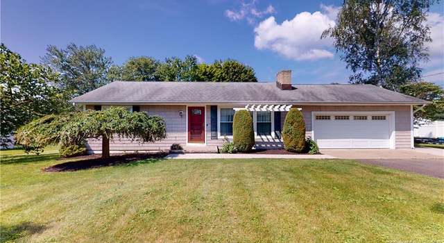 Photo of 2 Charcoal Ridge Rd W, New Fairfield, CT 06812
