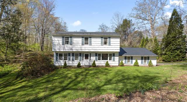 Photo of 59 Arrowhead Way, Woodbury, CT 06798