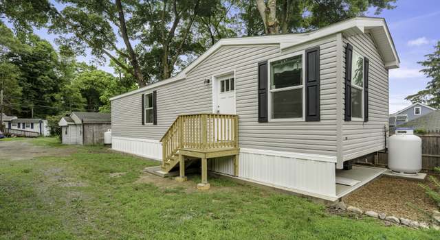 Photo of 139 Lewis St Trlr 36, Naugatuck, CT 06770