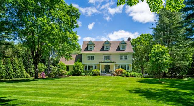 Photo of 33 W Branch Rd, Weston, CT 06883