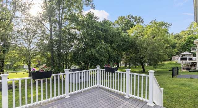 Photo of 29 Birchwood Dr, Killingly, CT 06241