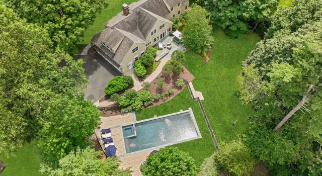 Photo of 4 Reimer Rd, Westport, CT 06880