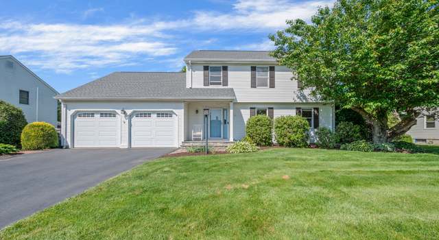 Photo of 31 S Meadow Ln, Enfield, CT 06082