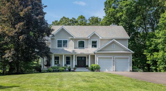Photo of 9 Bailey Dr, Guilford, CT 06437