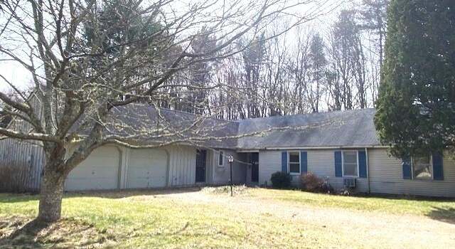 Photo of 3 Whippoorwill Rd, Old Lyme, CT 06371
