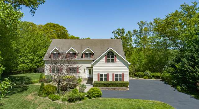 Photo of 82 Iron Works Rd, Killingworth, CT 06419