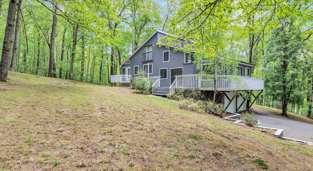Photo of 32 Old Bethel Rd, Newtown, CT 06470