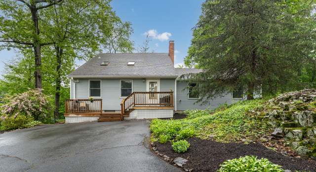 Photo of 255 Back Ln, Newington, CT 06111