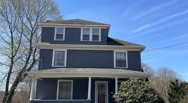 Photo of 674 Williams St, New London, CT 06320