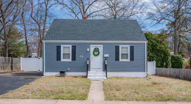 Photo of 43 S Hawthorne St, Manchester, CT 06040
