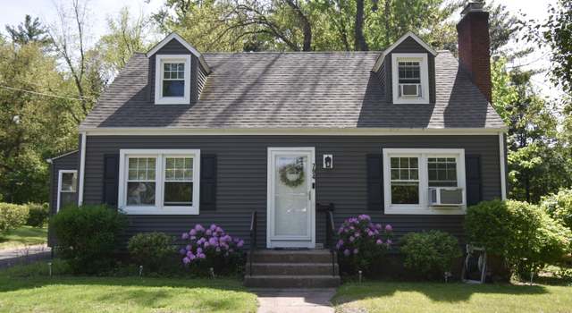 Photo of 794 Center St, Manchester, CT 06040