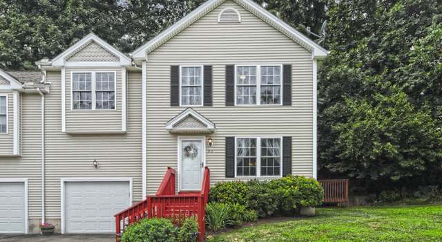 Photo of 109 Center St Unit 3-2, East Haven, CT 06513