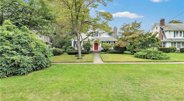 Photo of 1721 Elm St, Stratford, CT 06615