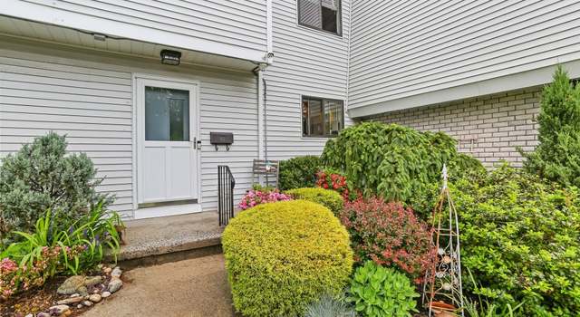 Photo of 41 Riverside Ave #41, Stamford, CT 06905