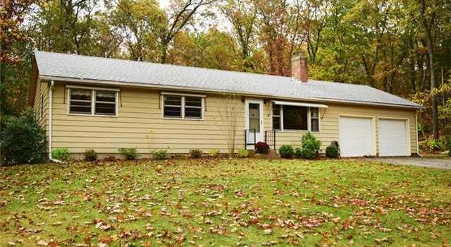 Photo of 56 Oakwood Dr, Windham, CT 06280