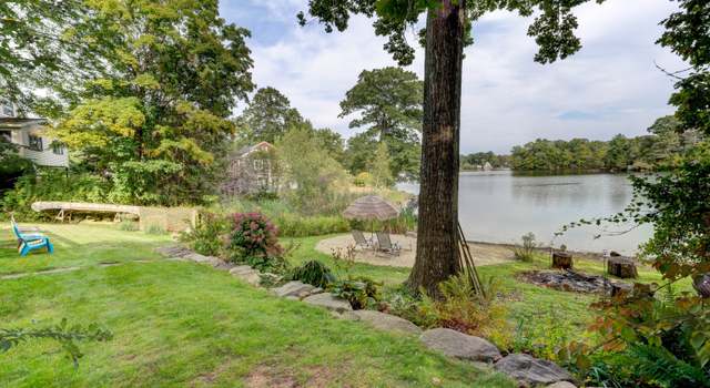 Photo of 101 Lakeview Dr, Ashford, CT 06278
