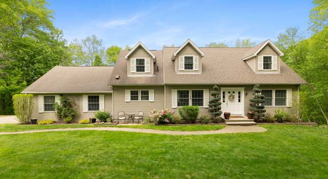 Photo of 21 Dilaj Dr, Columbia, CT 06237