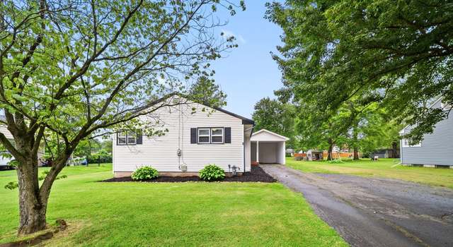 Photo of 3 Trinity Dr, Enfield, CT 06082