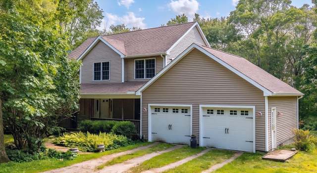 Photo of 209 Cemetery Rd, Canterbury, CT 06331