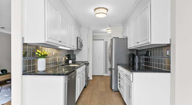 Photo of 116 Southport Woods Dr, Southport, CT 06890
