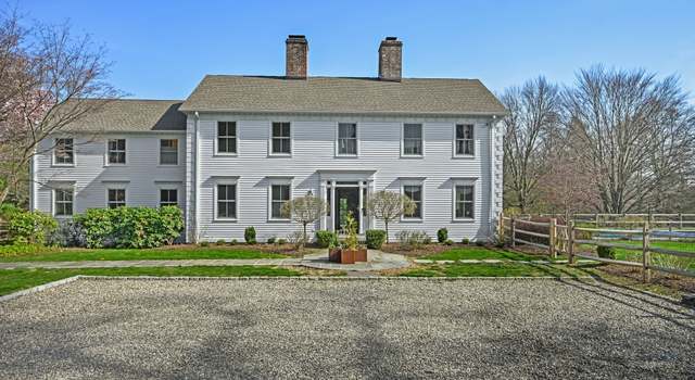 Photo of 43 Hickory Ln, Fairfield, CT 06824