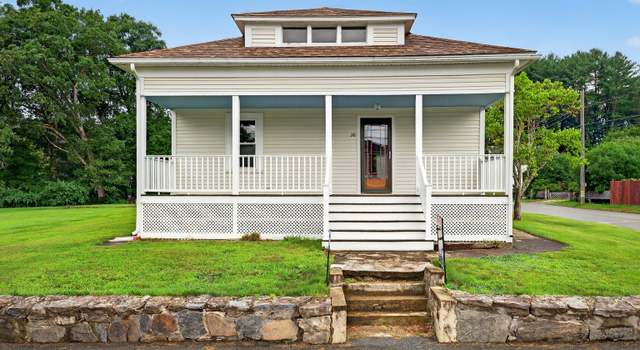 Photo of 38 First St, North Grosvenordale, CT 06255