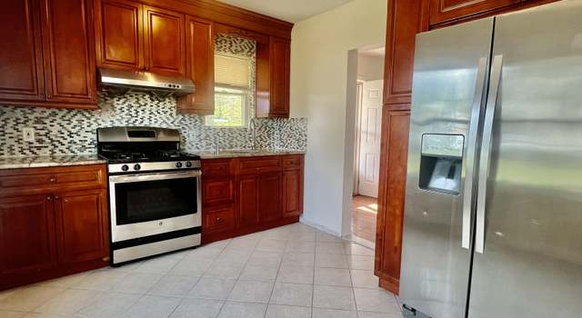 Photo of 14 Bayview Pl, West Haven, CT 06516