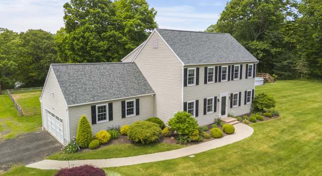 Photo of Undisclosed Address, Southbury, CT 06488
